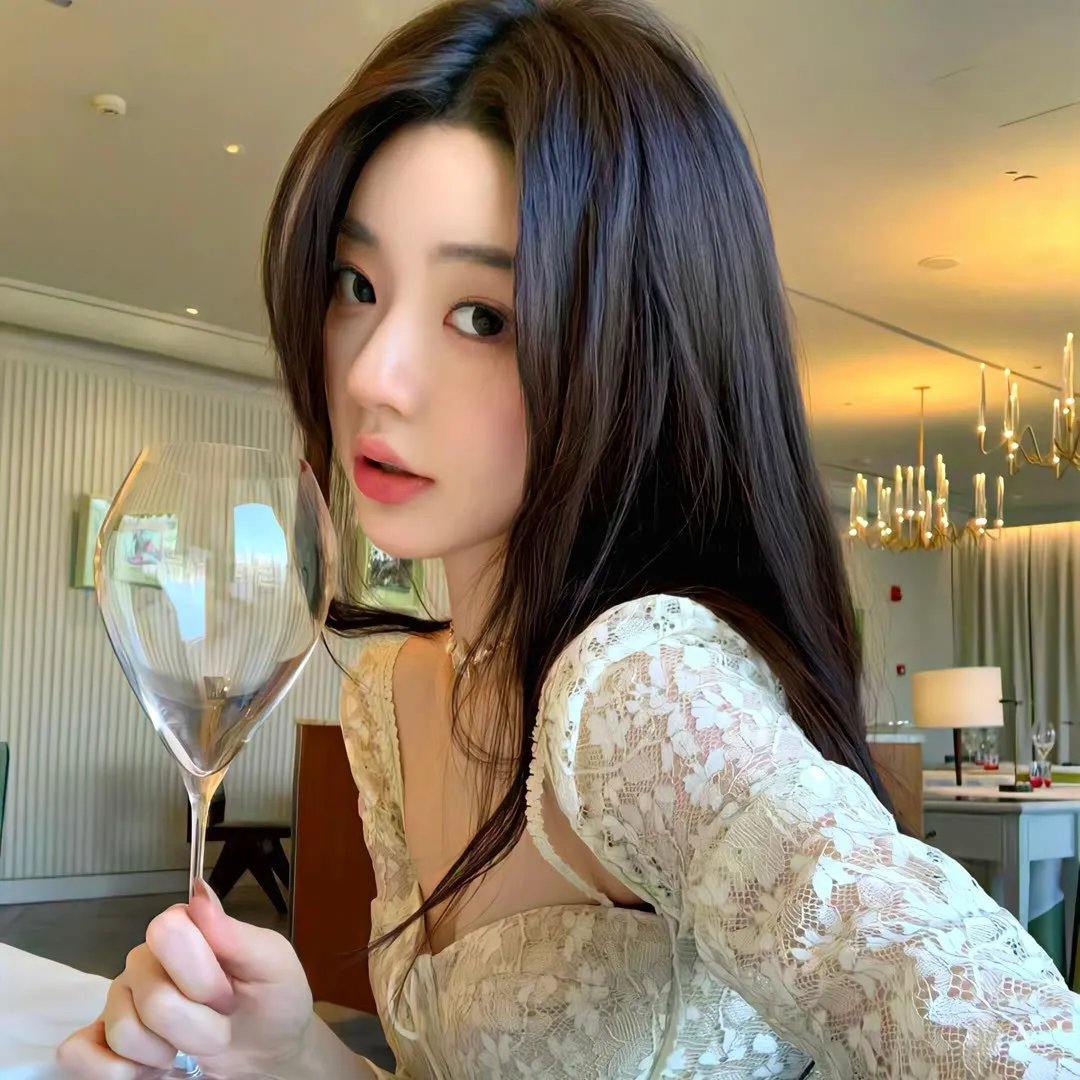 迷雾中的她